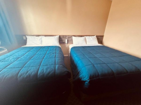 Voyageur Motel
